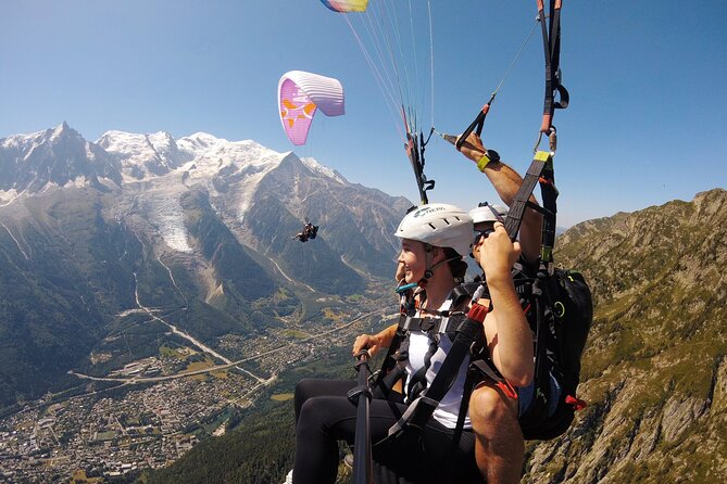 Paragliding Tandem Flight over the Alps in Chamonix - Why paragliding suits Chamonix so well