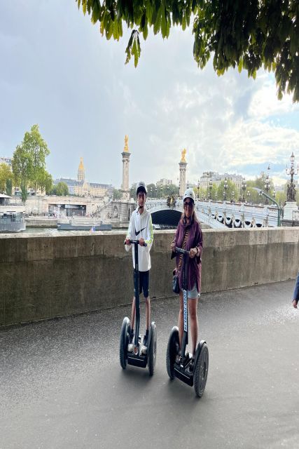 Paris: 1.5-Hour Private Segway Tour - The Louvre from the outside