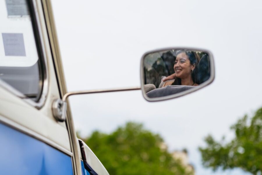 Paris: 1-Hour Vintage Citroen 2CV Tour - What the driver adds to the hour