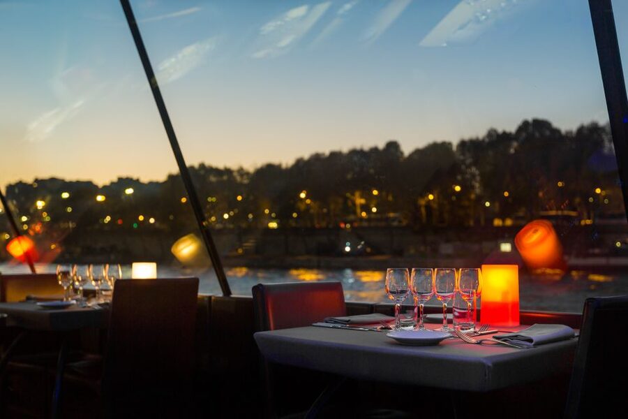 Paris: 3-Course-Dinner Cruise with Wine on the Seine River - Three Courses, Wine, and a Limited Menu