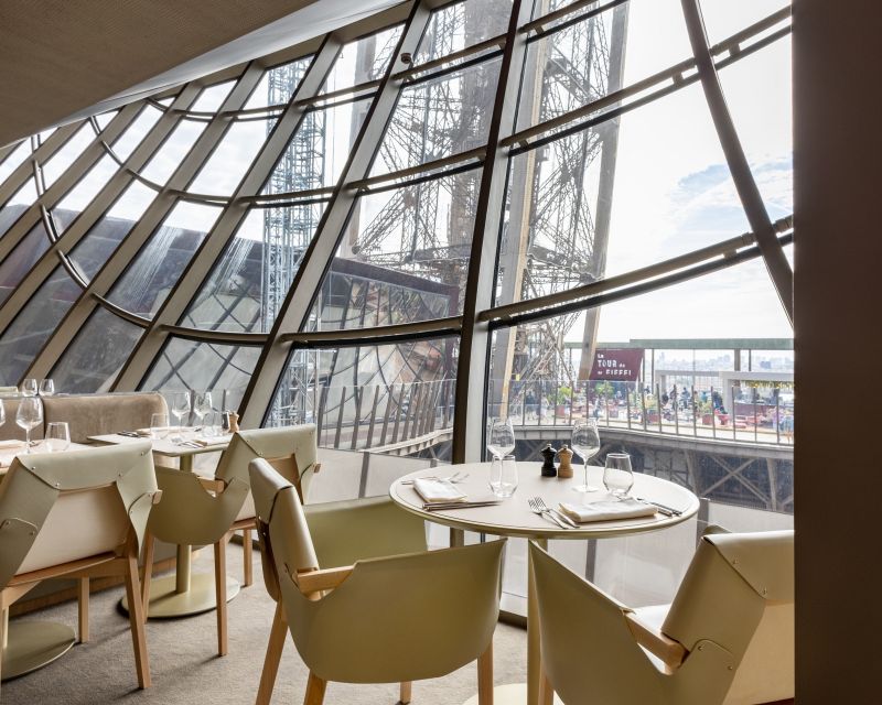 Paris: 3-Course Lunch at Eiffel Tower's Madame Brasserie - The main drawback: arrival time and shared access