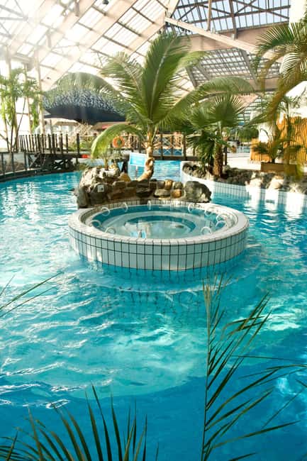 Paris: Aquaboulevard Water Park Entrance Ticket - Starting With the Indoor Pools and Slides