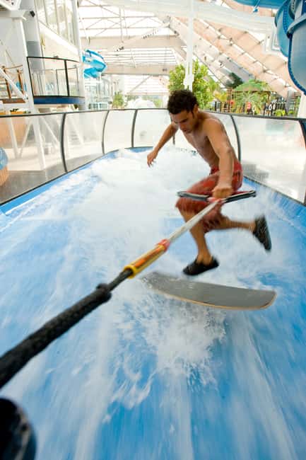 Paris: Aquaboulevard Water Park Entrance Ticket - The Sandy Beach and Jacuzzis