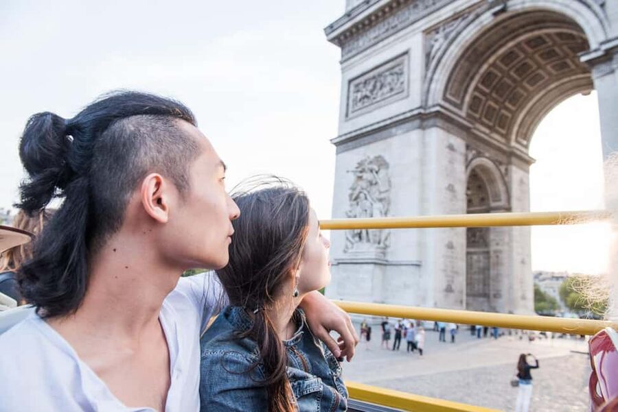 Paris: Arc de Triomphe Ticket & Big Bus Hop-on Hop-off Tour - The optional one-hour Seine cruise