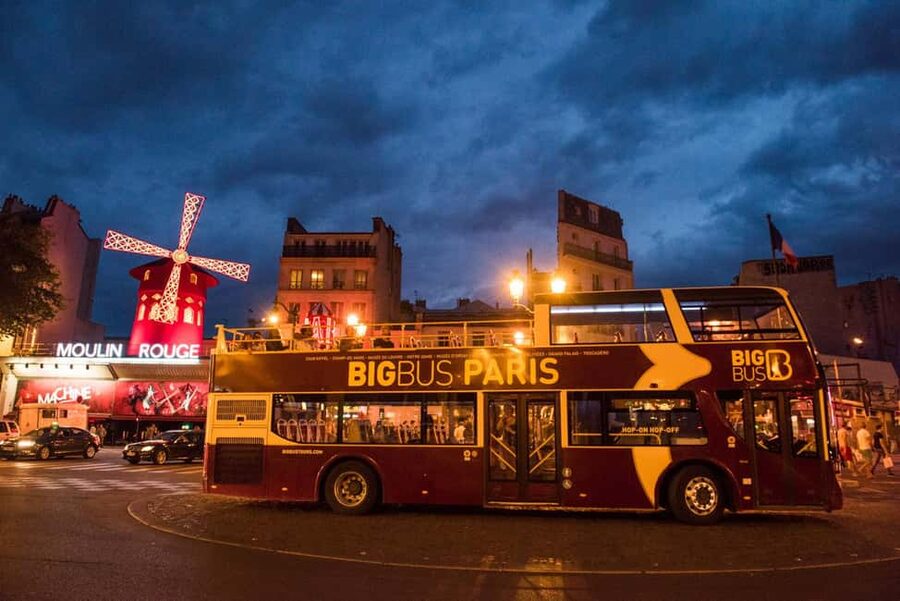 Paris: Big Bus Panoramic Night Tour by Open-Top Bus - Pont des Arts, the Seine, and Île de la Cité