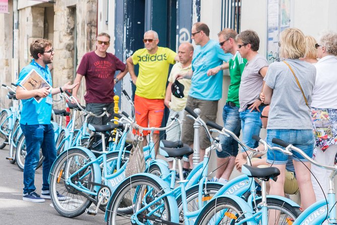 Paris Bike Tour Hidden Secrets in the Latin Quarter & Le Marais neighborhoods - What the cycling feels like in practice