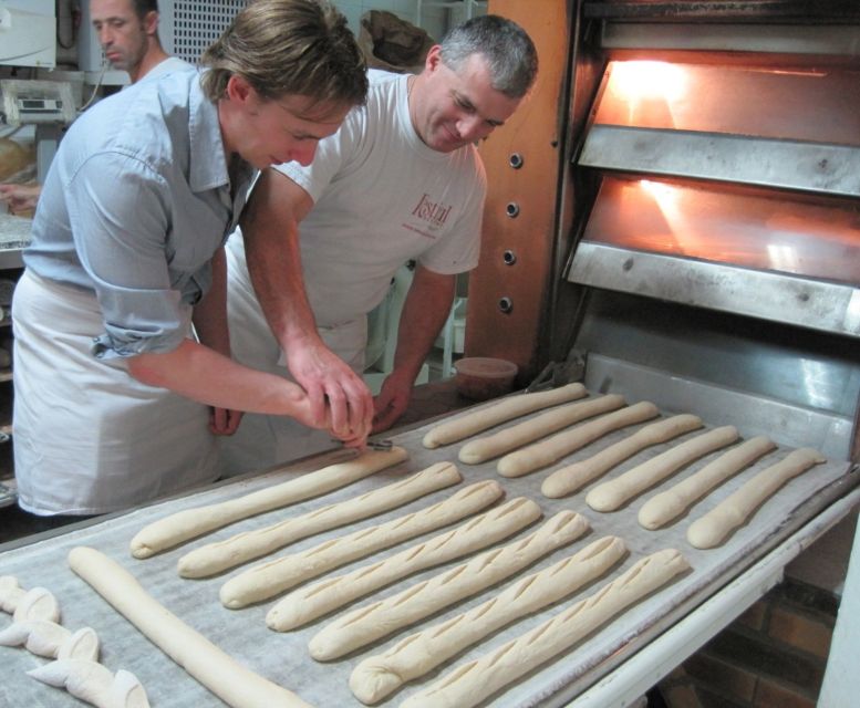 Paris: Bread and Croissant-Making Class - Why the eight-person limit matters