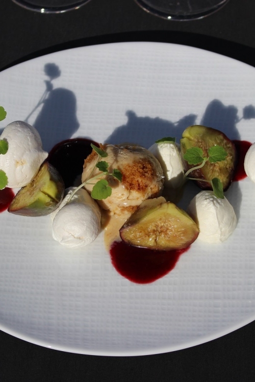 Paris: Bustronome Gourmet Lunch Tour on a Glass-Roof Bus - Key Points at a Glance