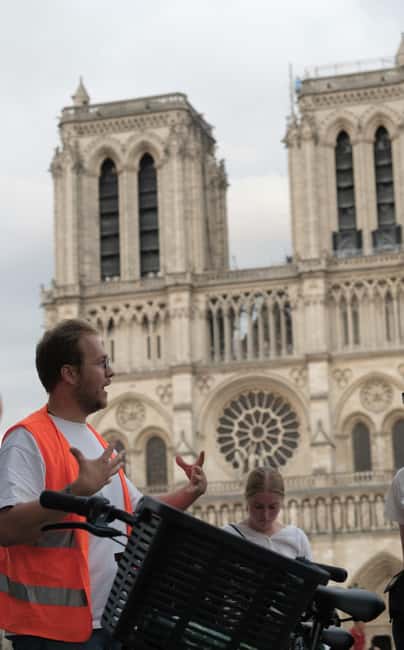 Paris By Night: 3-Hour Guided Bike Tour - Key points to know before you book