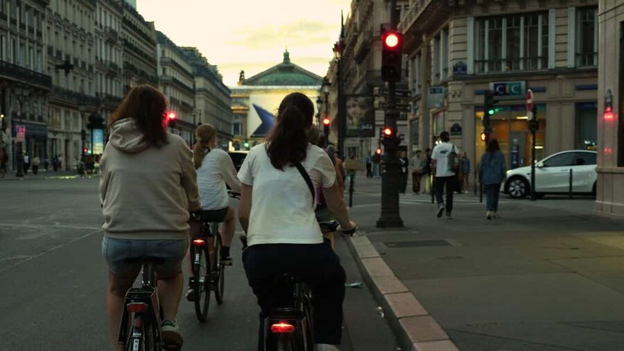 Paris By Night: 3-Hour Guided Bike Tour - Starting near Opéra and finding the garage