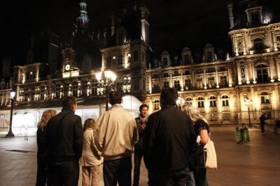 Paris by Night Walking Tour: Ghosts, Mysteries and Legends