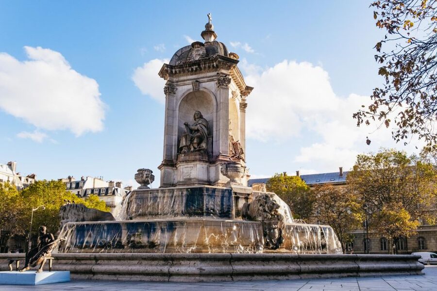 Paris: Chocolate & Patisserie Walking Tour with Tastings - The churches and architecture between bites