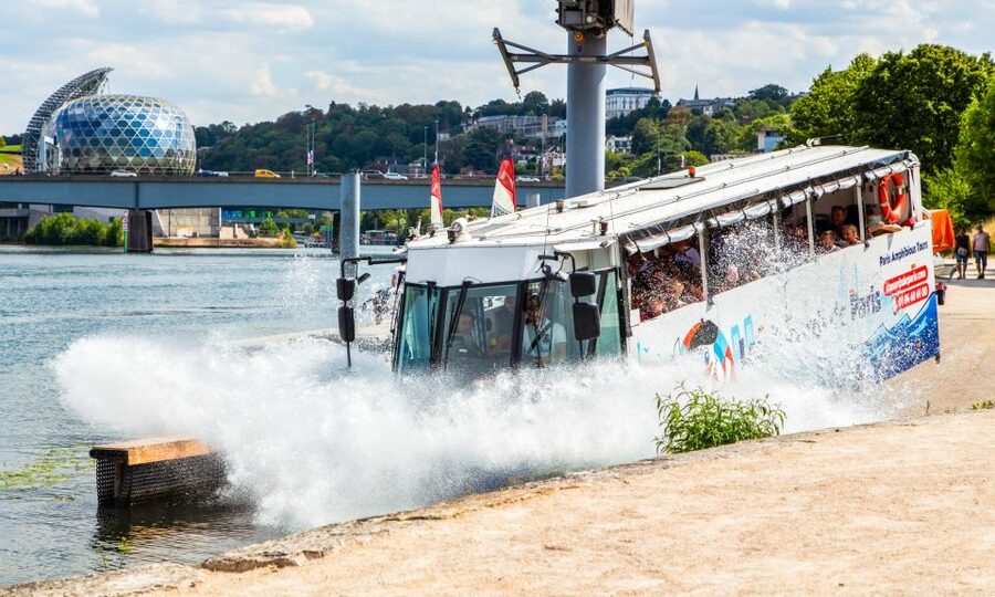 Paris: City and River Seine Tour on an Amphibious Bus - Final verdict: book it for the experience, not the monument checklist