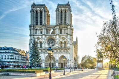 Paris City Center Free Walking Tour (Tip-Based)