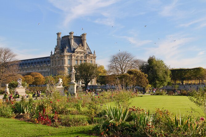 Paris City Center Free Walking Tour (Tip-Based) - Pont Neuf and the city’s oldest bridge