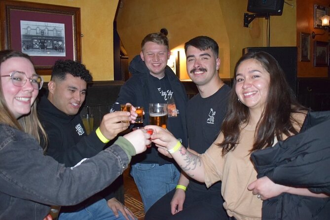 Paris: City Center Guided Pub Crawl with Shots & Club Entry - Timing can range from a short crawl to a full night
