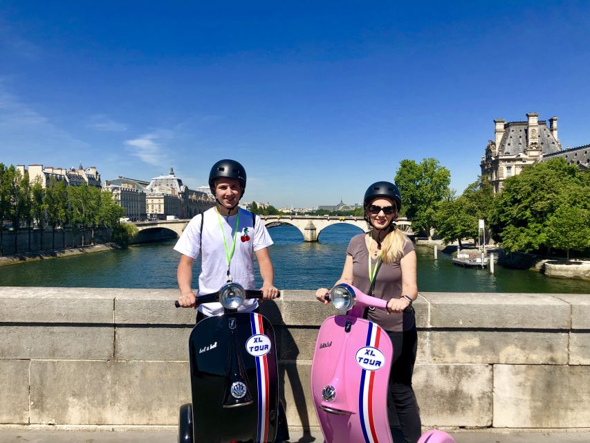 Paris: City Highlights Segway Tour - Guide Style and Group Size