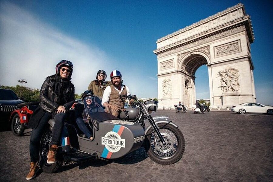 Paris: City Highlights Tour by Vintage Sidecar - Les Invalides, Montmartre, and the Eiffel Tower