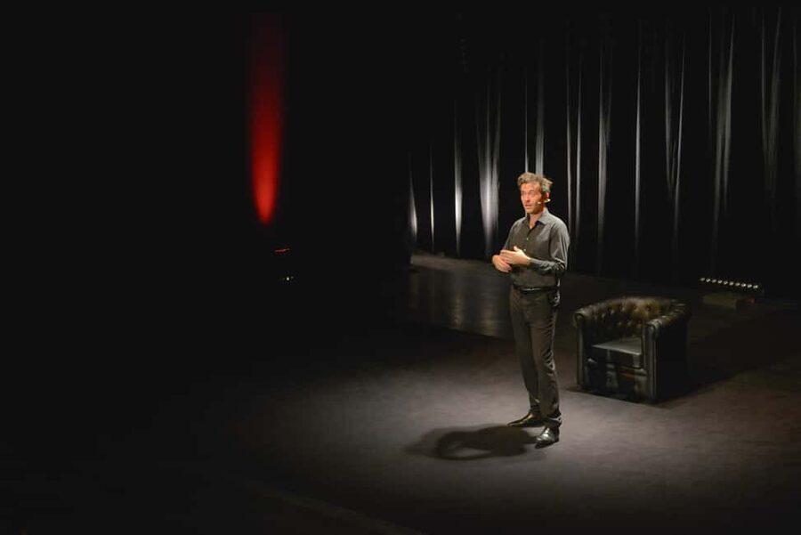 Paris: Comedy Show in English - How to Become a Parisian - Is the ticket good value?