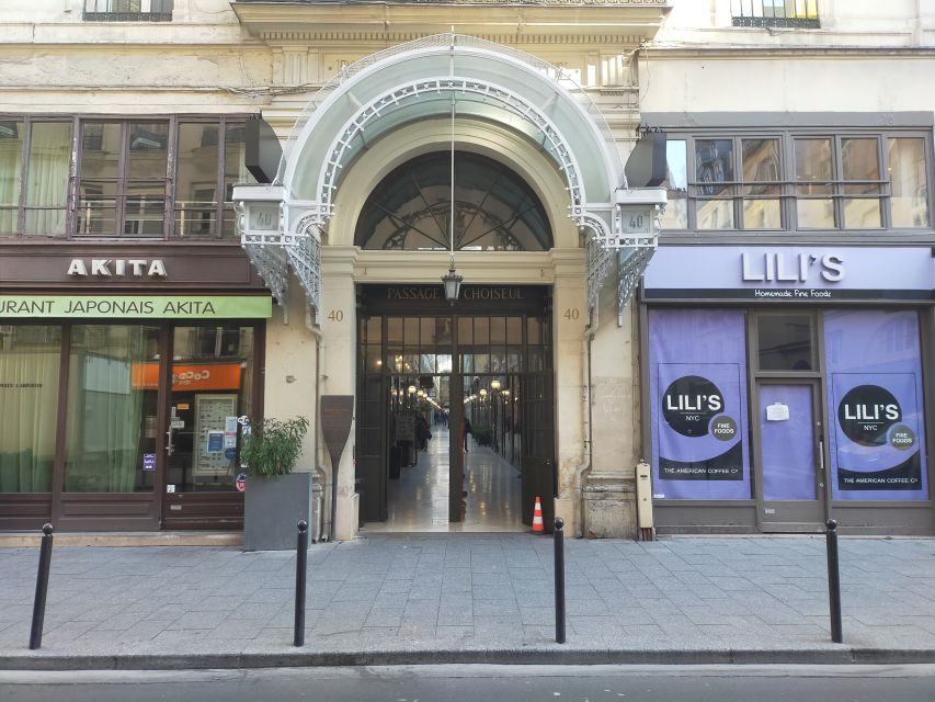 Paris: Covered Passages Walking Tour - Passage des Panoramas: Paris’s oldest covered walkway