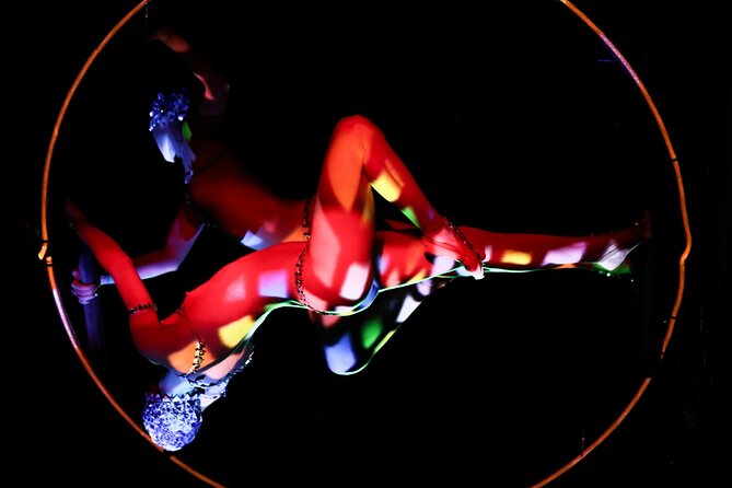 Paris: Crazy Horse Cabaret Show - The Sunday Crazy Experience and VIP backstage visit