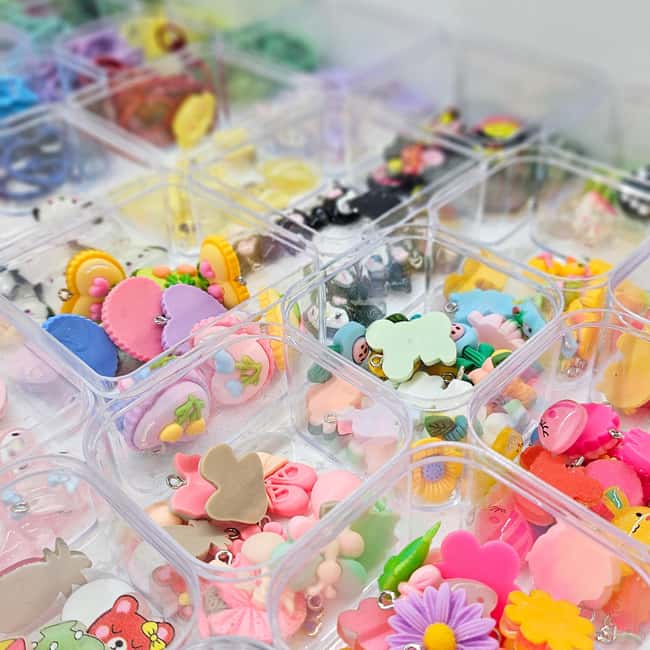 Paris: Create your phone strap, bag or keychain - The Bead Selection Is the Main Creative Moment