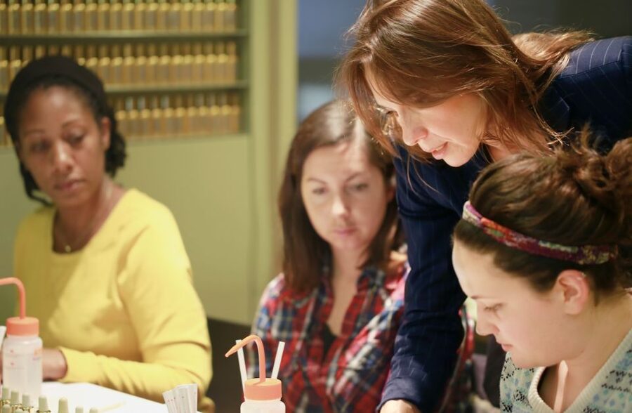 Paris: Create your Signature Scent Perfume Workshop - Who will enjoy this workshop most