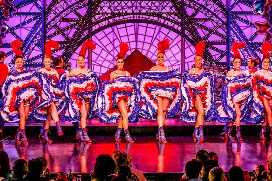 Paris: Dinner Show at the Moulin Rouge - Seating, sightlines, and the crowded room