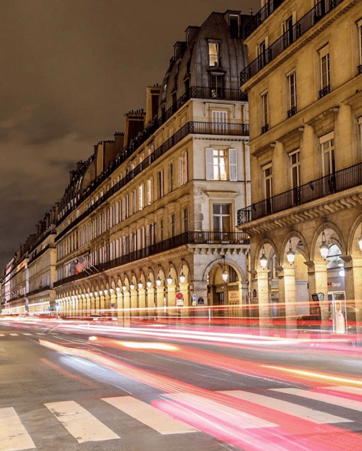 Paris: Discover Paris 2CV - A smart first or final activity in Paris