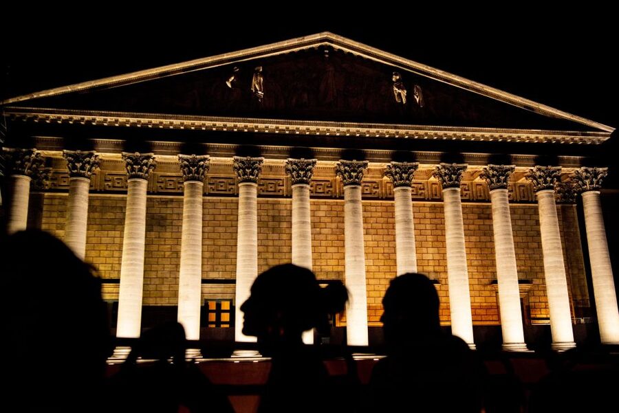 Paris: Discovery Hop-On Hop-Off and Paris by Night Tour - Audio, families, and accessibility