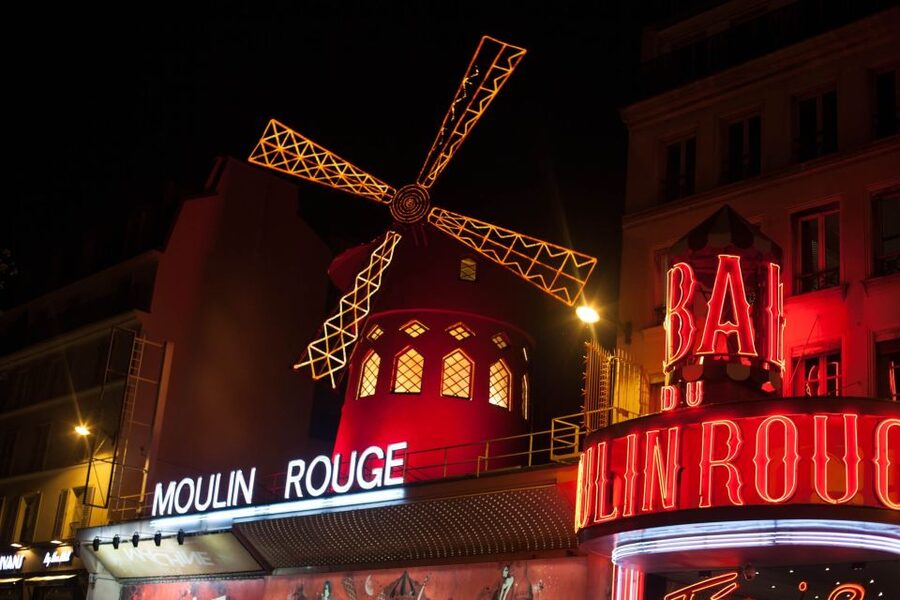 Paris: Discovery Hop-On Hop-Off and Paris by Night Tour - Timing, traffic, and the best way to plan your day