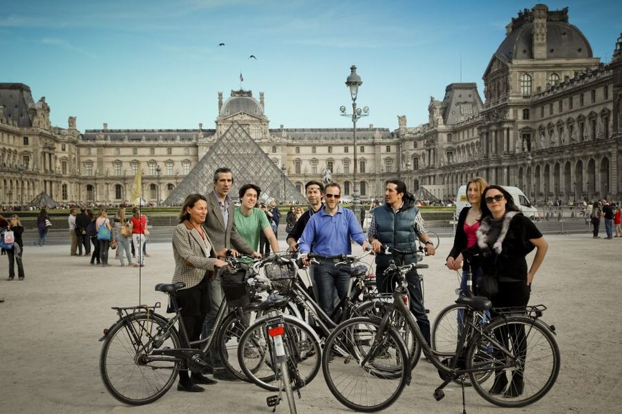 Paris: E-bike tour - Monumental and Hidden Paris - Starting in the Marais at 13 Rue Brantôme