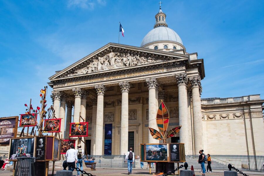 Paris: E-bike tour - Monumental and Hidden Paris - How much value do you get for $74?