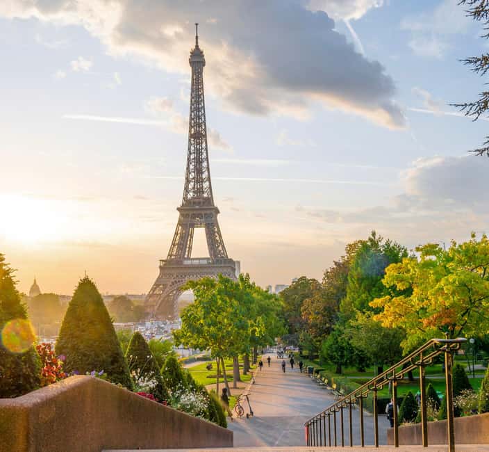 Paris: Eiffel Tower 2nd Floor or Summit Access - Taking the elevator to the second floor