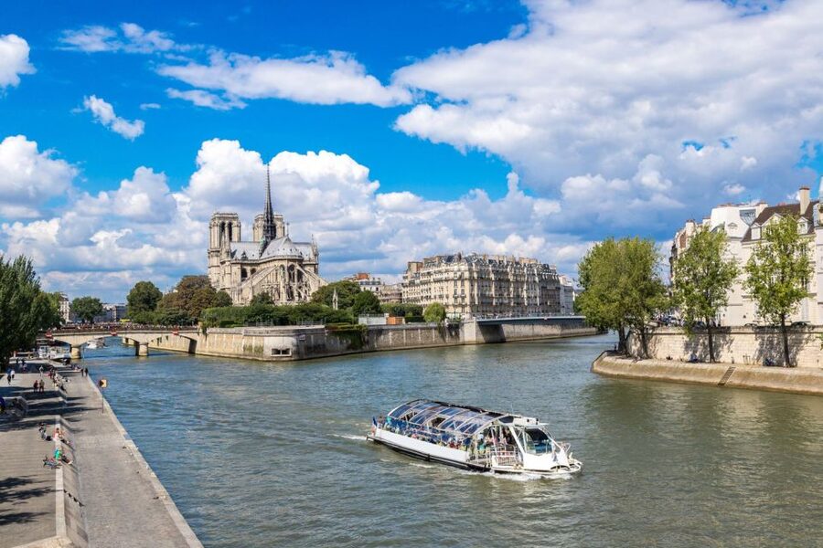 Paris: Eiffel Tower Access and Seine River Cruise - Who gets the most value from this outing?