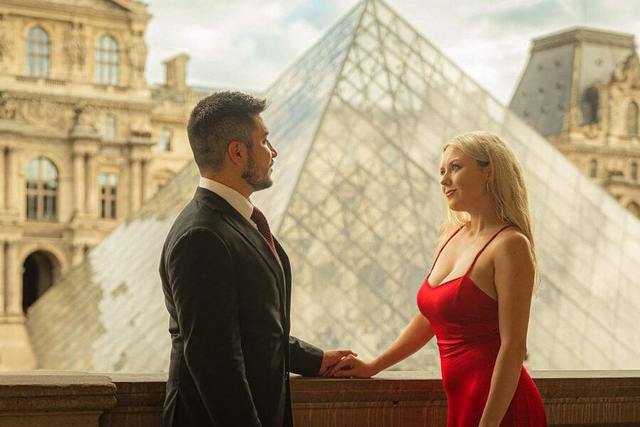 Paris: Eiffel Tower & Louvre Private Photoshoot - Place du Trocadéro and the Eiffel Tower