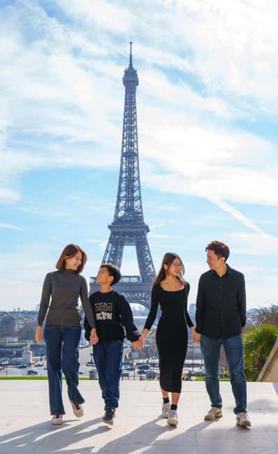 Paris: Eiffel Tower Photoshoot with a Professional - Should you book the Eiffel Tower photoshoot?