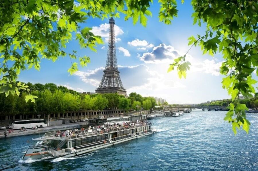 Paris: Eiffel Tower Summit Floor Ticket & Seine River Cruise - Key points to know