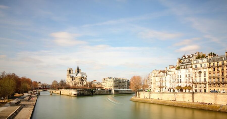 Paris: Eiffel Tower Tour & Seine River Cruise Tour - The 2nd floor: the practical sweet spot