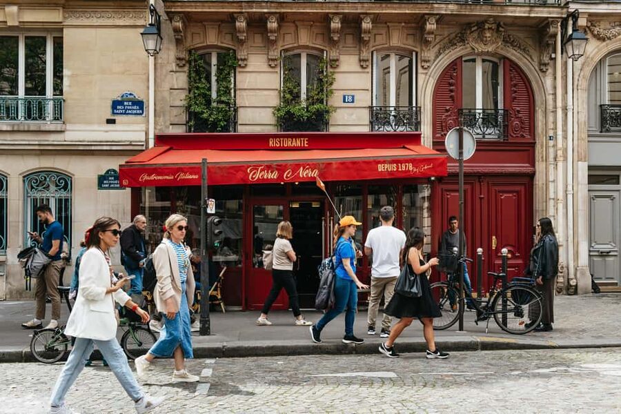 Paris: Emily TV Show Locations Guided Walking Tour - Avenue de l’Opera and the bakery connection