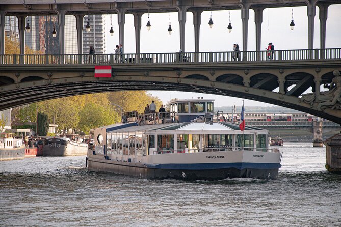 Paris en Scene 3 Course Seine River Dinner Cruise - The Eiffel Tower from the Seine after dark