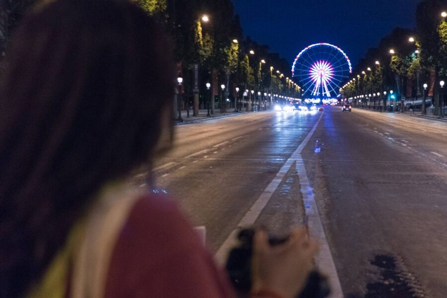Paris: Evening Bike and Boat Tour - The one-hour Seine cruise
