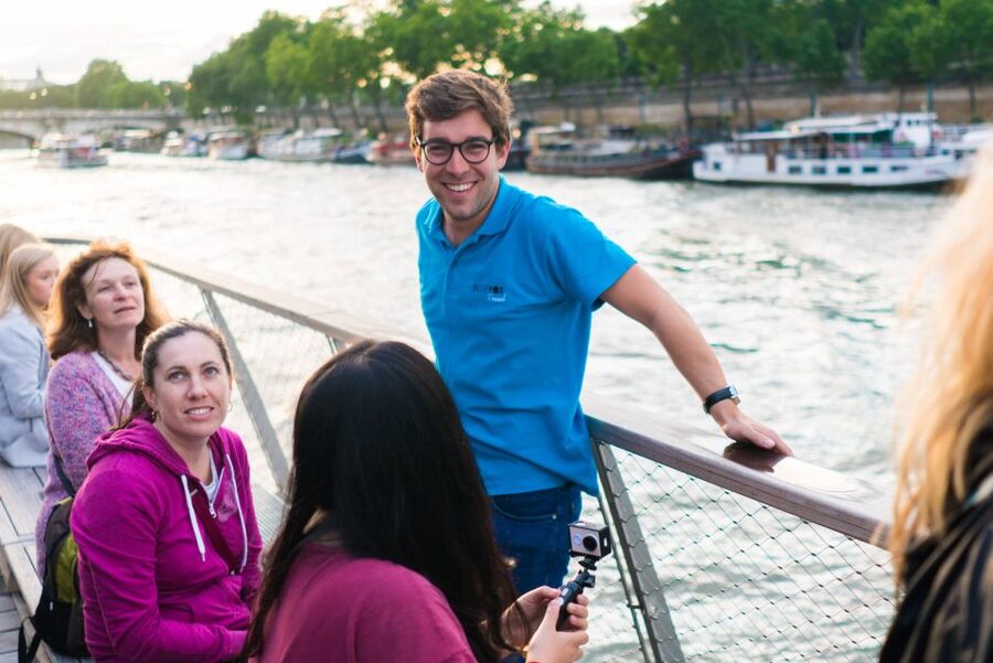 Paris: Evening Bike and Boat Tour - Meeting at Place Saint-Michel