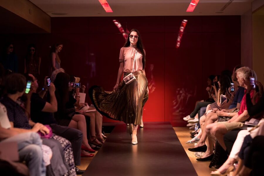 Paris: Fashion Show at Galeries Lafayette Haussmann - Key points to know before you book