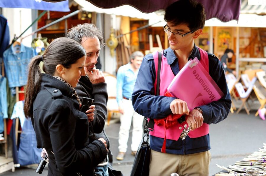 Paris: Flea Market Insider's Tour in Extra-Small Group - What guides such as Flo, Hella, and Tobias add