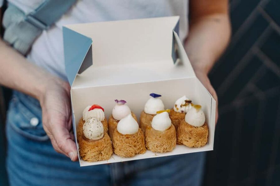 Paris: Food and Wine Tasting Walking Tour in Le Marais - What the guides add to the experience