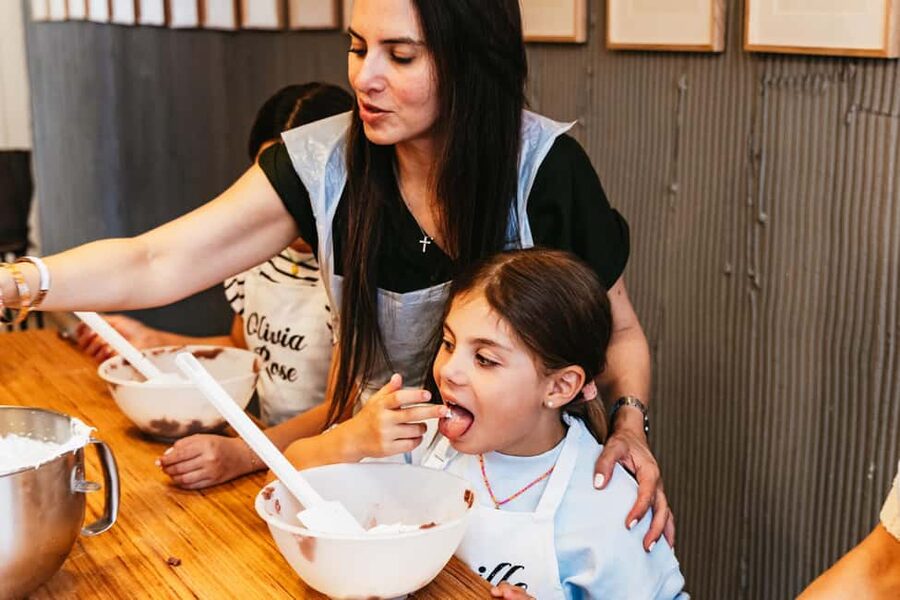 Paris: French Macaron Culinary Class with a Chef - Learning ganache and choosing flavors