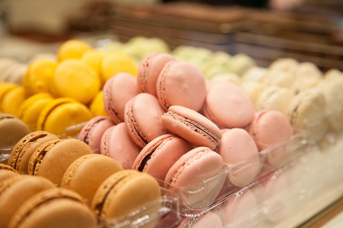 Paris French Sweets Tasting Tour with Pastries and Chocolates - How the walking portion feels