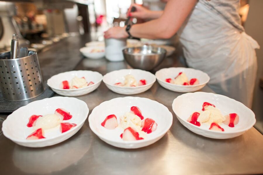 Paris: Full-Day Cooking Class with 3-Course Lunch - Two hours of hands-on French technique