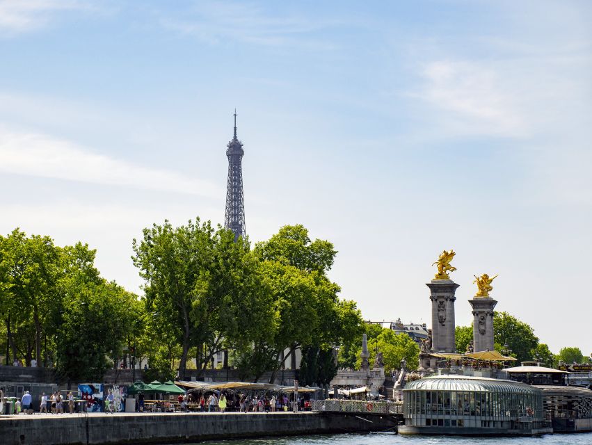 Paris: Full-Day Custom Tour with Local Guide - The Louvre: decide between a taste and a full visit
